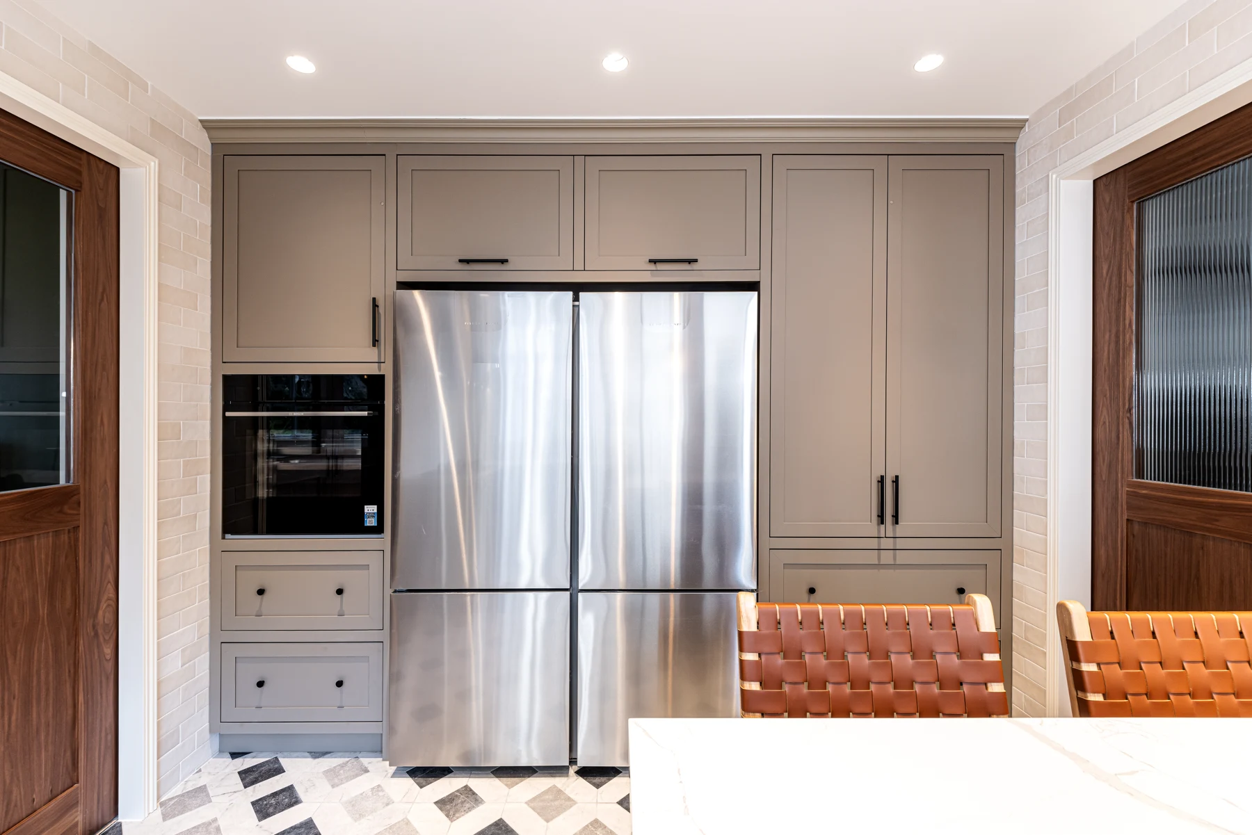 Project Veronica, Mid-levels — view 2